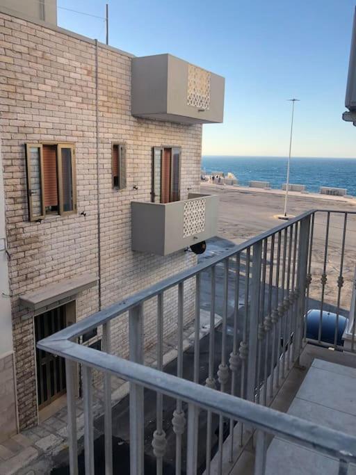 La Casa Di Gio Con Terrazzino Panoramico Apartman Polignano a Mare Kültér fotó